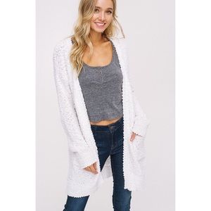 likeNarly Sweaters - >>LAST<< Polly Popcorn Chunky Cardigan - Ivory likeNarly Sweaters - >>LAST<< Polly Popcorn Chunky Cardigan - Ivory